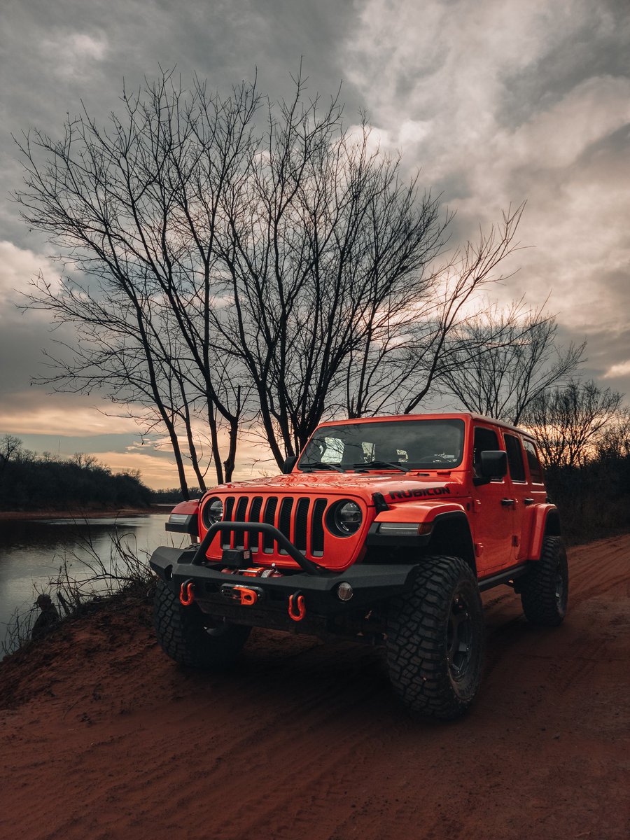 from_2hi_to_4lo's tweet photo. Quickly becoming our new local go-to. Mainly for eagle watching and getting off the pavement. Are you a bird or wildlife watcher?
#jeepwrangler #jeepphotography #landscape #oklahomajeeper #thisisoklahoma #backroads #adventureanywhere #exploremoreoutdoors #exploreyourbackyard https://t.co/iFxhbwOE8u
