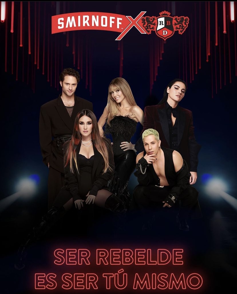 rbdmaniaco's tweet photo. Foto oficial do RBD para a Sminorff. https://t.co/AC1r8m67XL