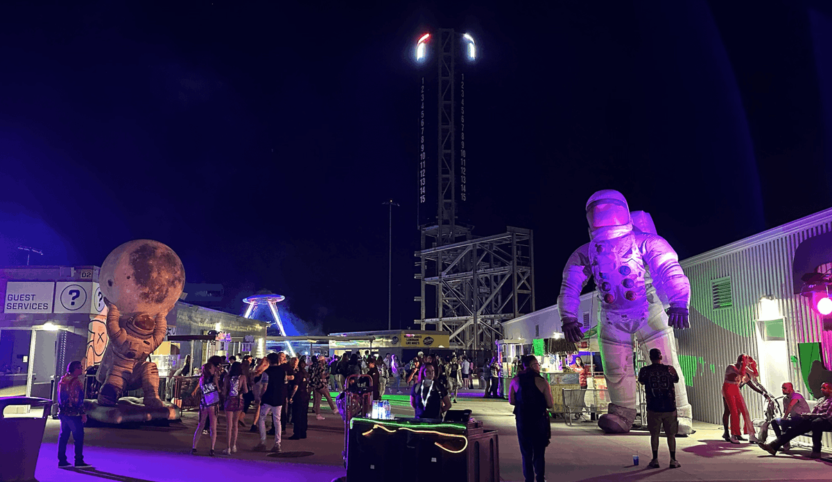 KickinTheTires's tweet photo. FEATURE: @phoenixraceway's infield was invaded by @RelentessBeats and the @PHXLightsFest.
#PhoenixLightsFest | #PHXLightsFest | #MusicFestival | #NASCAR
https://t.co/hx6HNR8y3l https://t.co/oLyq2kcweK