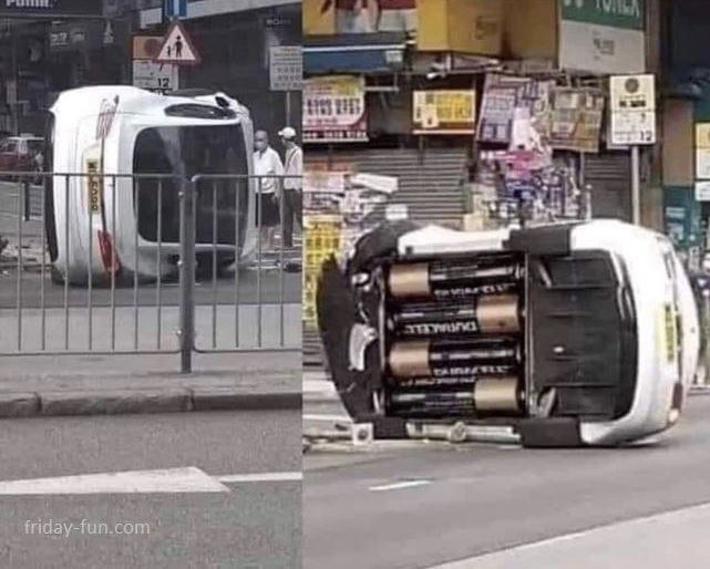 ukahg's tweet photo. Your secret is out @elonmusk!  

#ElonMusk #Tesla #EV #EVcar #ElectricCar #ElectricVehicles #Battery https://t.co/i18sw6MoPW