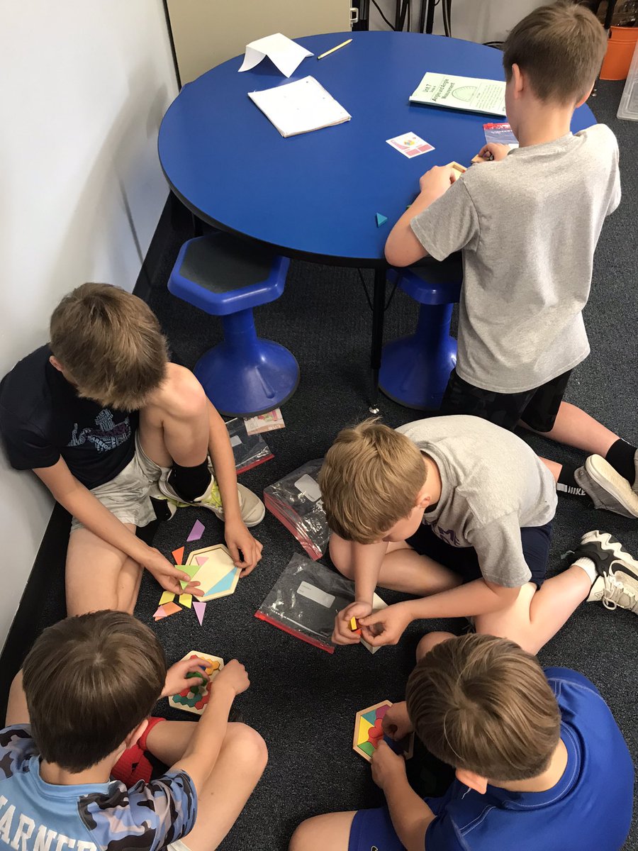 LanesaStatzer's tweet photo. Our PTA is the BEST!!! Brain puzzles and STEM exploration activities for indoor recess &amp; SEL spaces. Each 4th grade classroom got a set. Thank you all for supporting this organization and our classrooms!💙 https://t.co/MdcH8d3n4u