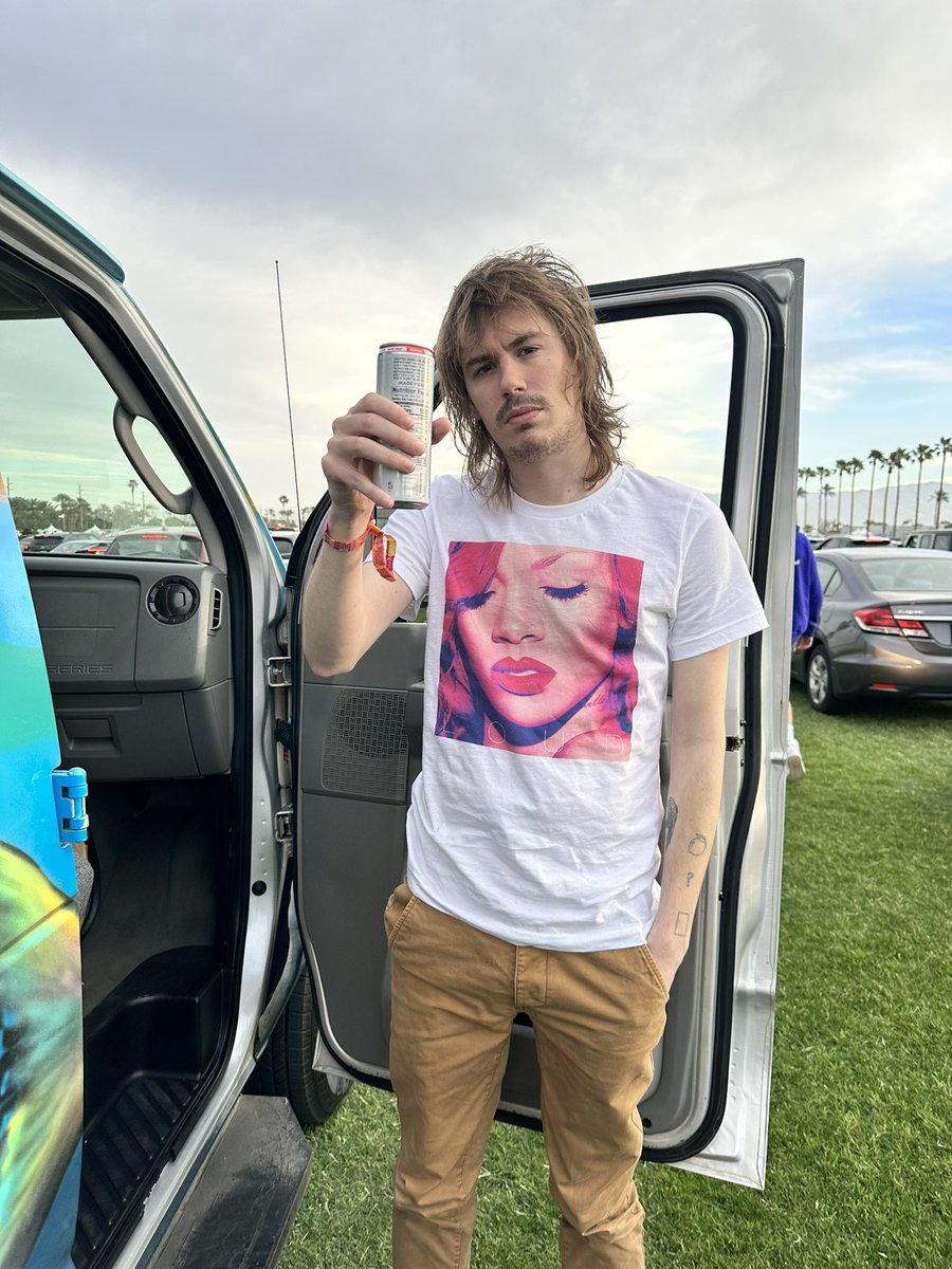 ROB KELLAS tweet media