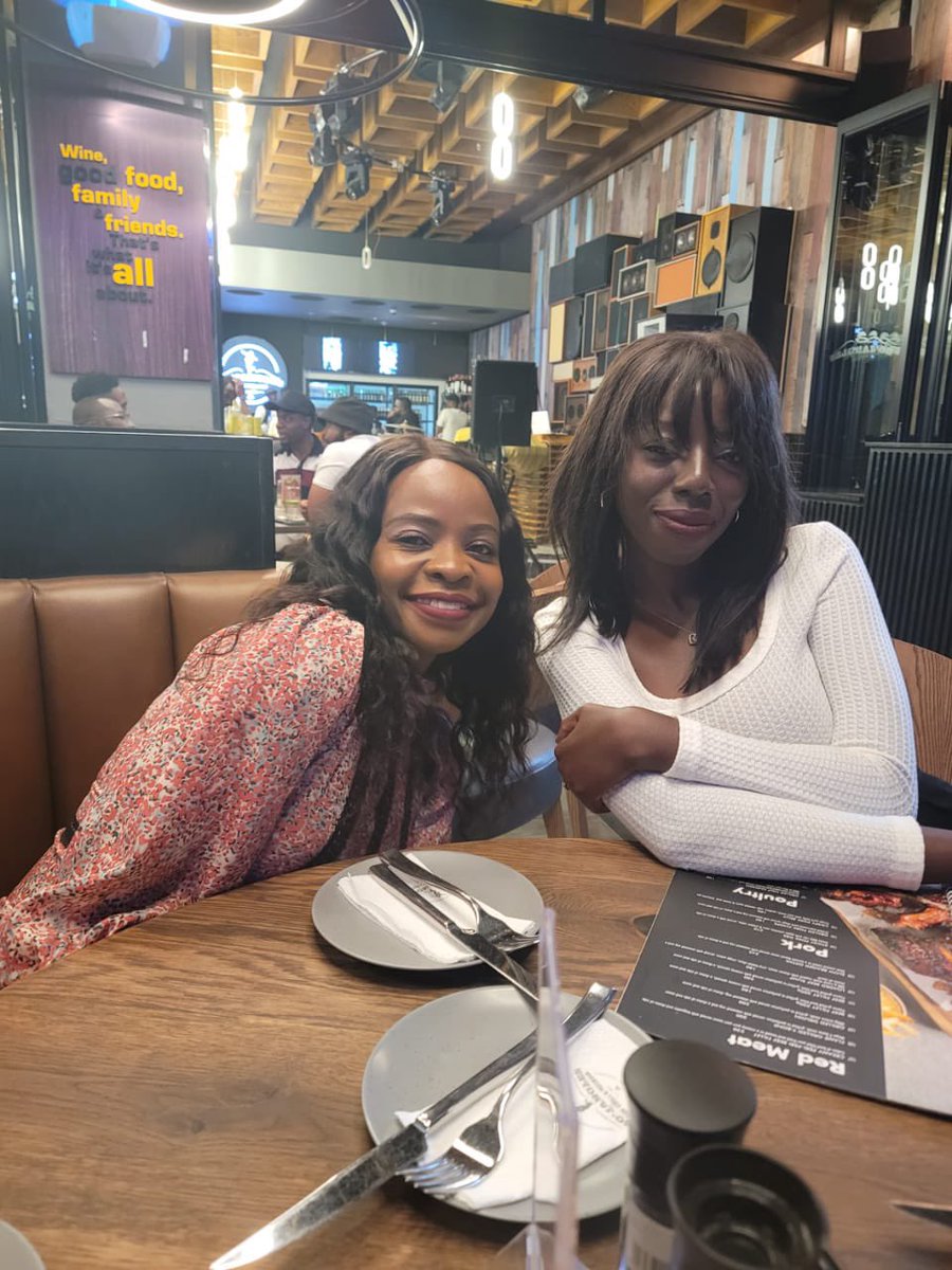 ProudlyZambian's tweet photo. Out on the town #HelloLusaka β€οΈβ€οΈ https://t.co/YbGjZcXlmb