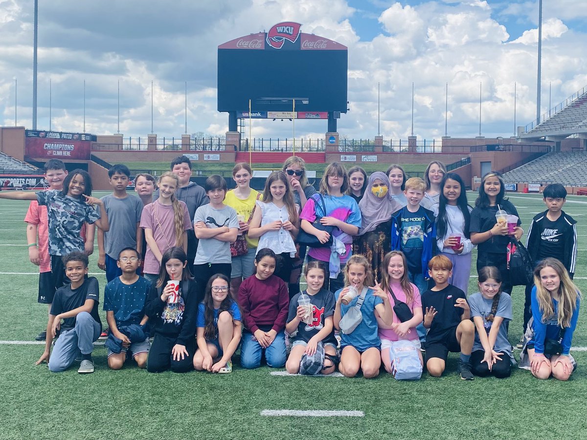 What a perfect day to explore WKU! #futurehilltoppers #beginwiththeendinmind #fifthonfire <a href="/wku/">Western Kentucky University</a> <a href="/AlvatonElem/">Alvaton Elementary</a> @mrscarr_aes @CookwithBooks5 <a href="/delanna_herald/">Delanna Herald, NBCT</a>