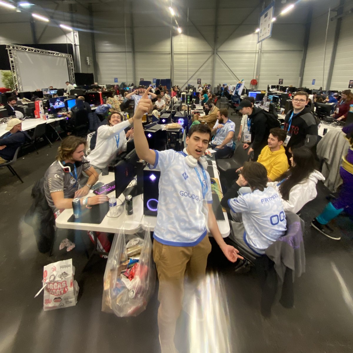 Goud_Guys's tweet photo. La @GamersAssembly 2023 à pris fin il y a maintenant quelques jours mais nous n'avons qu'une hâte c'est d'y retourner !

Merci @FuturoLAN pour cet événement majeur dans la scène E-Sportive Française👏

Hâte d'être à la prochaine édition !

#GG 
#OLÉ https://t.co/phBwwcrkJa