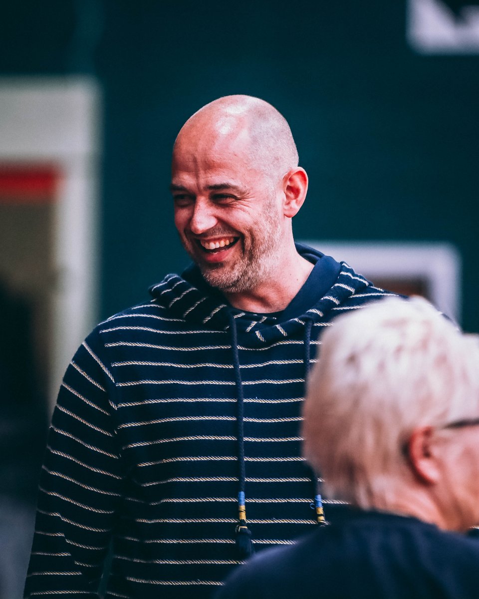 Leicester Riders | Basketball (@ridersbball) on Twitter photo 🏊♂️ 🇬🇧 Olympic swimmer <a href="/LiamTancock/">Liam Tancock</a> & former captain <a href="/Barry_lamble/">Barry Lamble</a> in the building! #BritishBasketball 🏊♂️ 🇬🇧 Olympic swimmer <a href="/LiamTancock/">Liam Tancock</a> & former captain <a href="/Barry_lamble/">Barry Lamble</a> in the building! #BritishBasketball
