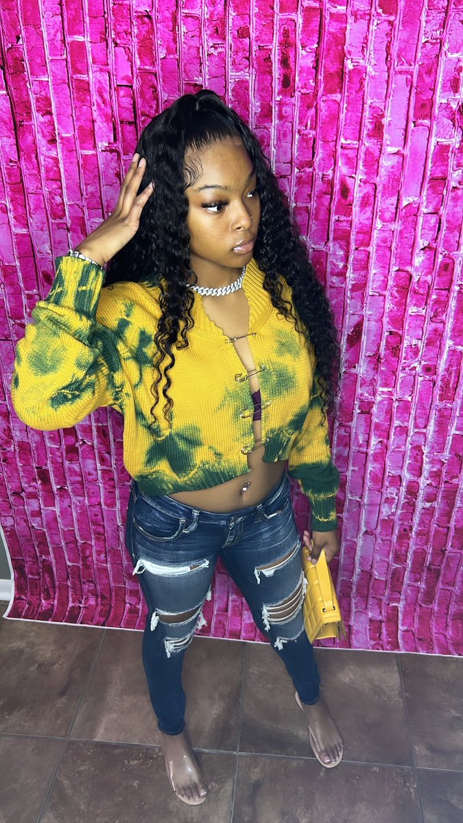 Sanijia2's tweet photo. https://t.co/rMv8nRfJfU 🦋 Shop The Brand #clothingbrand #blackownedbusiness #onlineshop @SevyRawApparel https://t.co/ueSiKA56cP