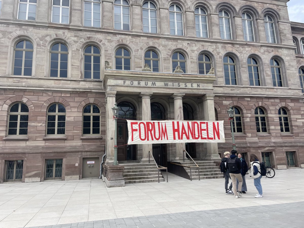 Gabriella Szalay (@handwerkwissen) on Twitter photo Iâm extremely proud of my colleagues <a href="/ForumWissenGoe/">Forum Wissen GĂ</a> Today afternoon a large group of students from <a href="/endfossil_goe/">End Fossil: Occupy Göttingen!</a> entered our permanent exhibition space, and set up a guerilla exhibition âKnowledge Creates Actionâ inviting visitors to âcritically question our system and societyâ Iâm extremely proud of my colleagues <a href="/ForumWissenGoe/">Forum Wissen GĂ</a> Today afternoon a large group of students from <a href="/endfossil_goe/">End Fossil: Occupy Göttingen!</a> entered our permanent exhibition space, and set up a guerilla exhibition âKnowledge Creates Actionâ inviting visitors to âcritically question our system and societyâ