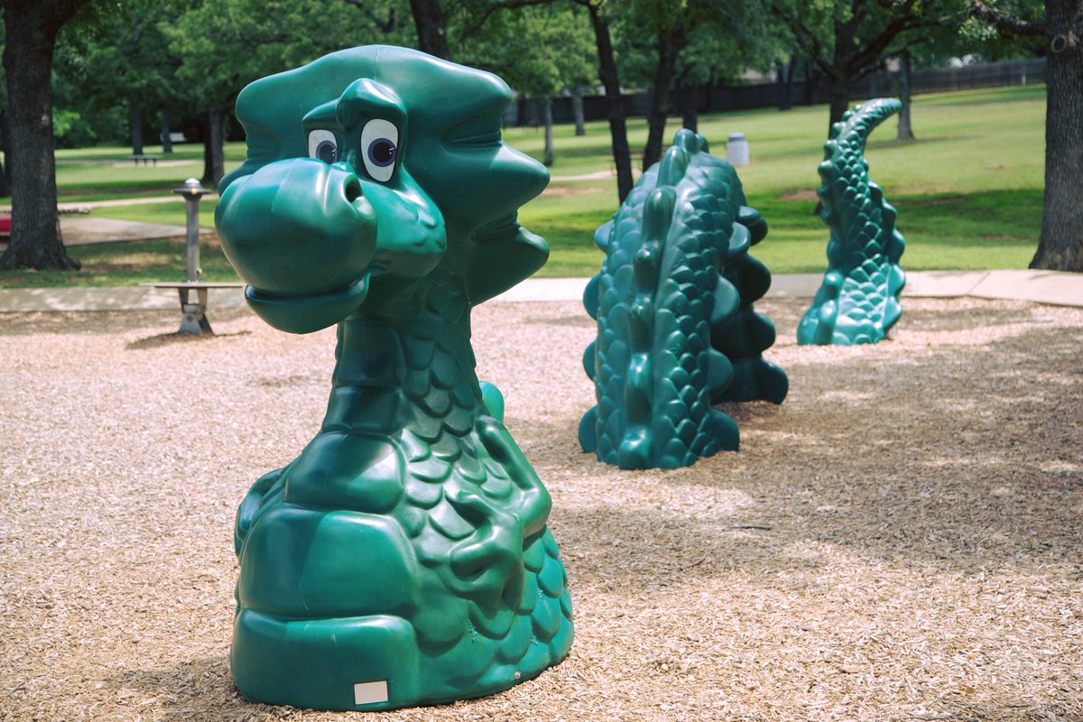 ArlingtonParks's tweet photo. Our #ParkOfTheWeek is Allan Saxe Park! This 12-acre park is home to a half-mile paved trail, small pond, playground, and abundant open space for picnicking or practicing sports. "Nessie" the dragon is a favorite among kids who love climbing on this unique structure!
3501 Curry Rd https://t.co/aLSFQ6BBBX