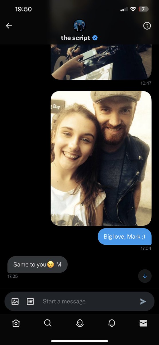TheScriptAmy's tweet photo. Rest in peace you absolute legend 💔

This doesn’t feel real, I’m in shock 😢

I feel incredibly lucky to have met you multiple times and every time you cracked me up with laughter! So many tweets and messages over the years! 

Love to all The Script Family 💚 https://t.co/eSbSFAa5b3