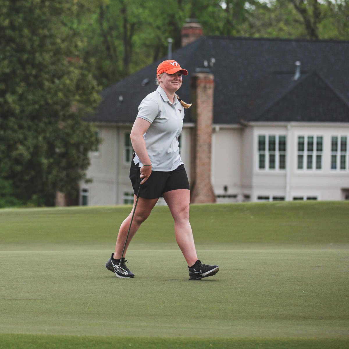 HokiesWGolf's tweet image. 😁 the look when you post the best score by a Hokie at ACCs in program history

🔥 213 (-3)
🔥 16 birdies (leads the field)
🔥 currently in 8th

#Hokies 🦃⛳️