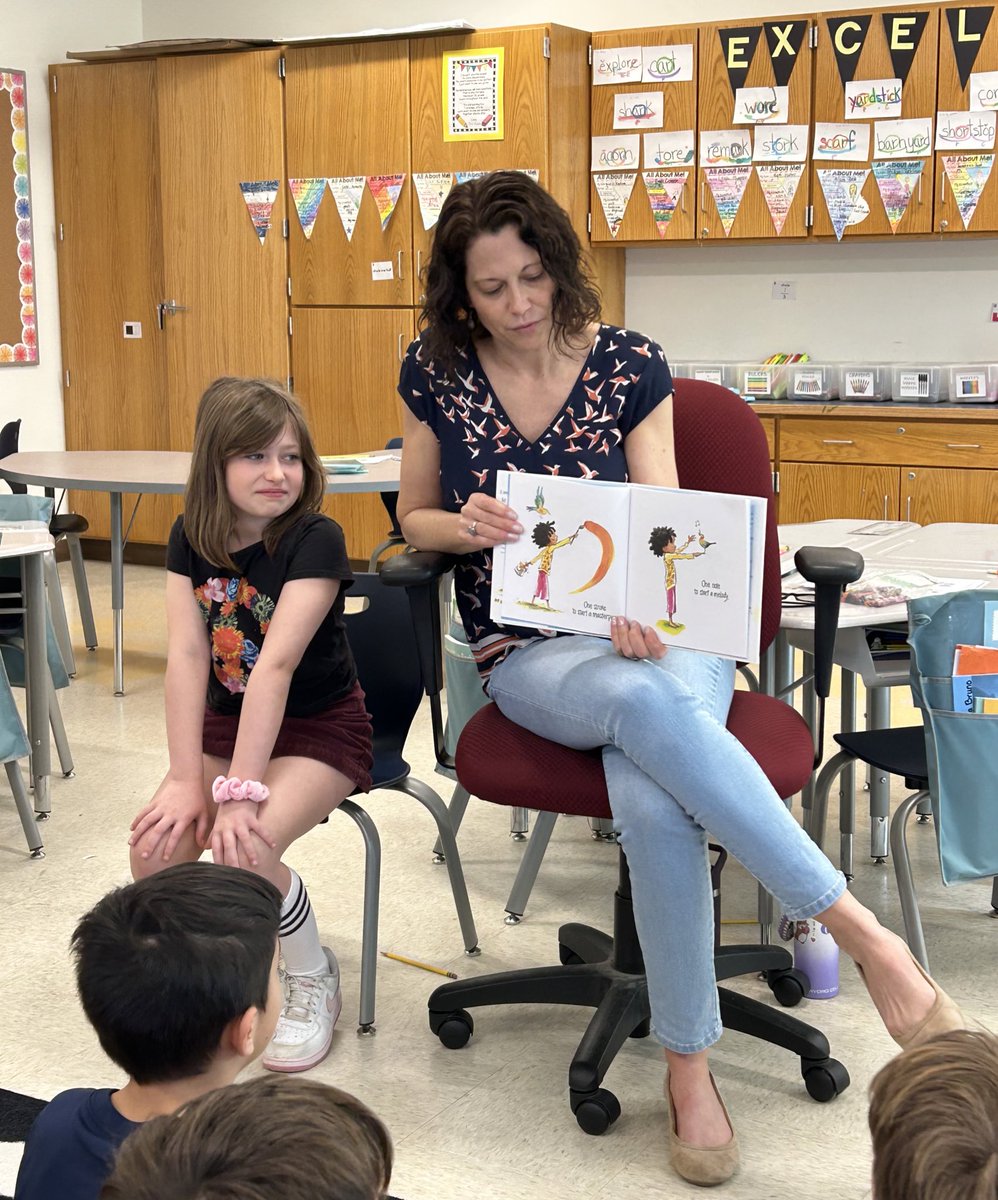 ScennaRebecca's tweet photo. Thank you Mrs. Daley for sharing I AM ONE- A Book of Action by Susan Verde. One person can do a lot- a wonderful message!! @MrsWyland_HHS @LPS_Fennessy @superkvogel @CPerrySTEM https://t.co/VA2z1h0kQi