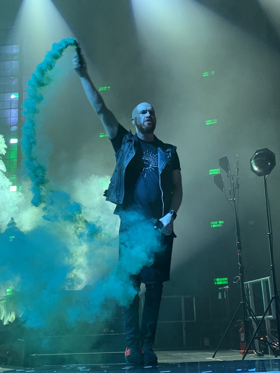 TheScript_Terhi's tweet image. Fly high Mark 🕊️ You will always be in our hearts 💔🎸
In total shock about this loss. It’ll take time for this to sink in. My deepest condolences to his family and Danny, Glen and rest of the band family 🙏🏼 
@thescript