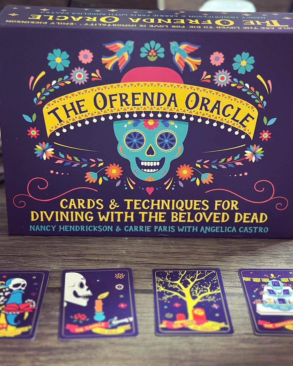 TaniaMichel's tweet photo. Thank you so much for such a wonderful class @carrieparis! #charmcasting #divination #ofrendaoracle https://t.co/UYV0iQPQAY