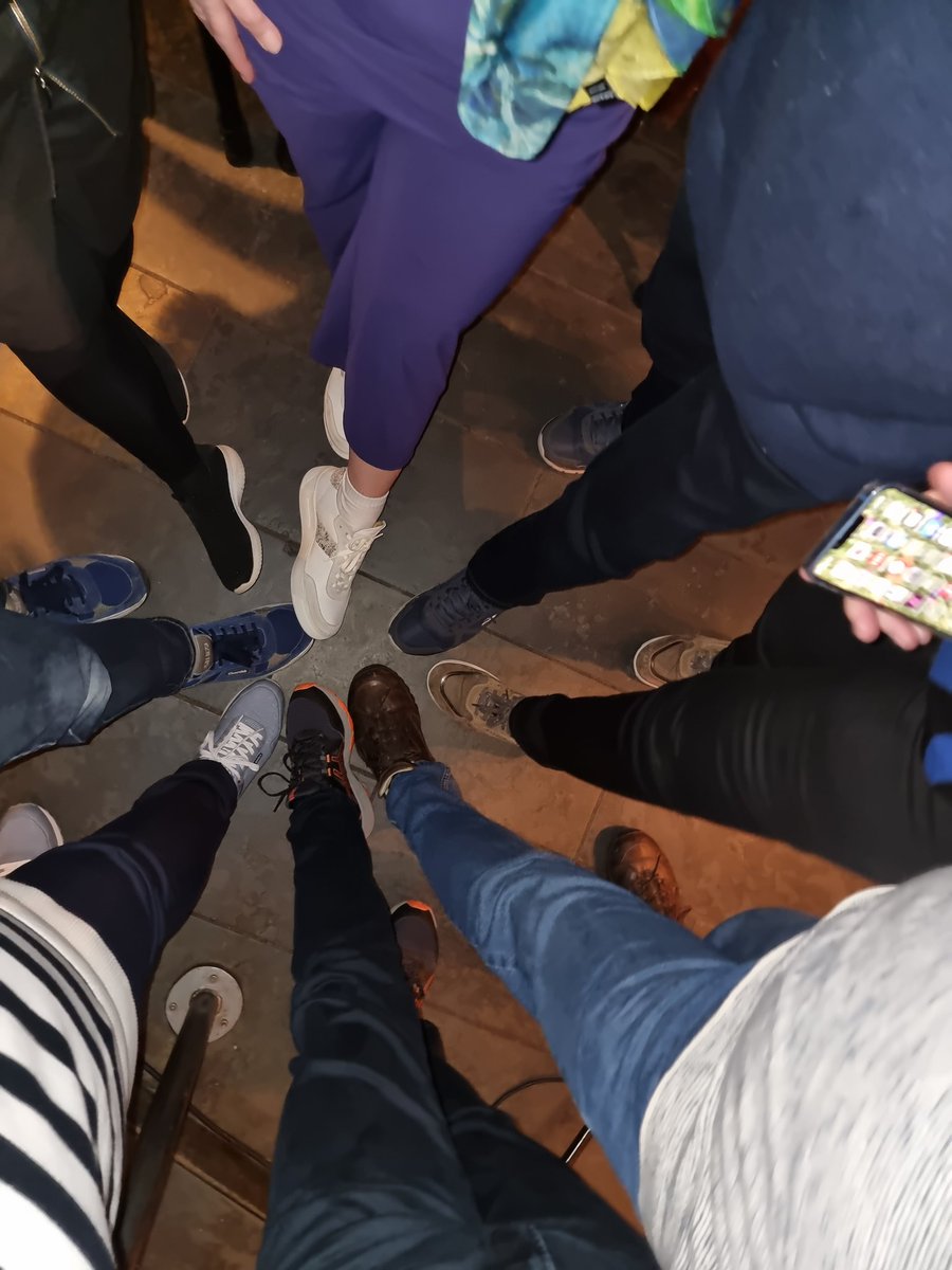 Sneakerdiner !! De opbrengst van vanavond gaat naar het #tesselhuus <a href="/lionsclub110AN/">LIONS DISTRICT 110AN</a> <a href="/Lions_NL/">Lionsclubs Nederland</a> <a href="/lionsclubs/">Lions International</a> <a href="/lions4c6/">District 4-C6 Lions</a> #weserve #lionshelpen <a href="/Tesselhuus/">Tesselhuus</a>