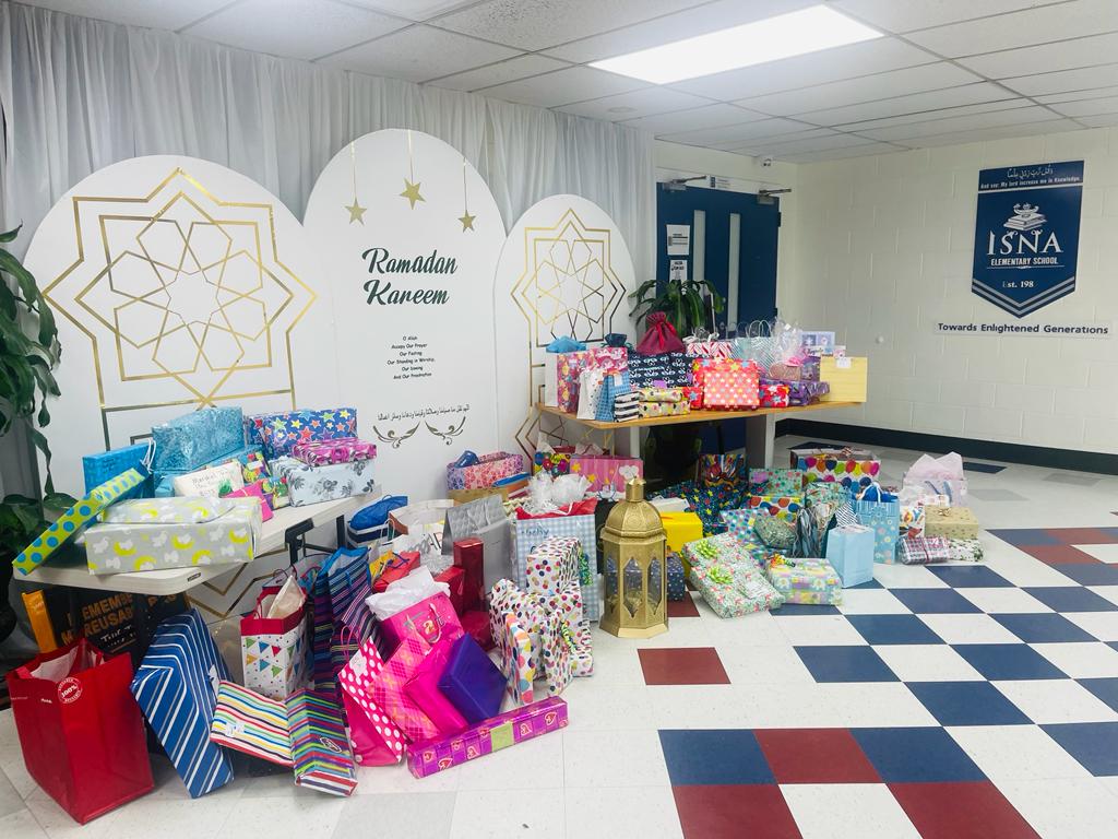isnaelementary's tweet photo. Just concluded our annual #EidToyDrive ! Our school community did not disappoint and brought out their best brand new, wrapped and labelled toys! May Allah accept from them and their families 🤲

#Ramadan #Eid #ToyDrive #Giving #Sadqah #IES #ISNAElementary #ISNASchools https://t.co/D6EwsvRNqF
