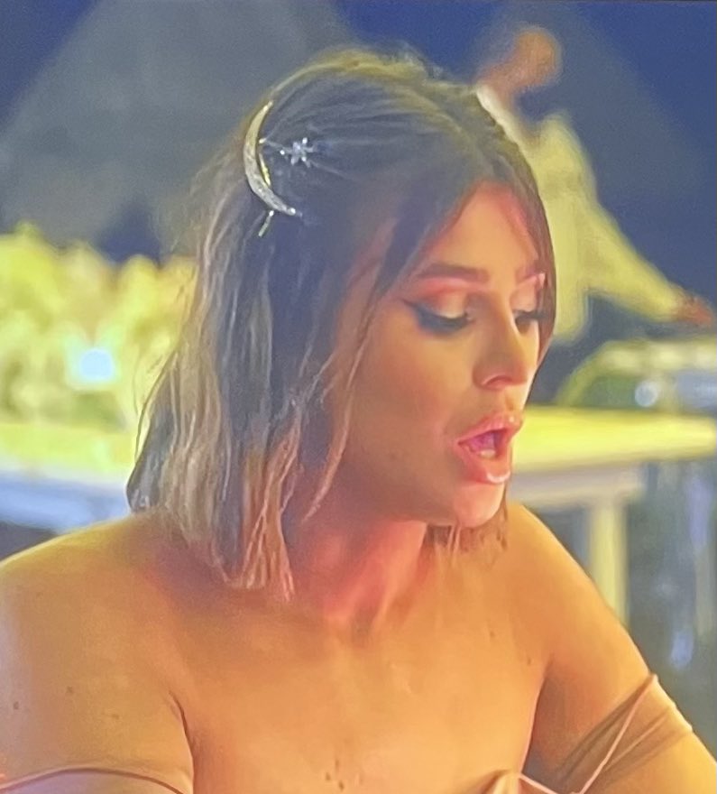 adt4_'s tweet photo. not Raquel repping the crescent and star at Scheana’s wedding!!! https://t.co/esorocB4Rn