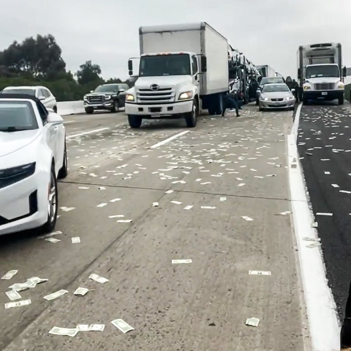 😳 Man throws $200k in cash out of a car window onto the interstate in Oregon. Investigators said the money belonged to the man and his family. The man drained the family’s shared bank account in cash and then let it fly along the freeway.