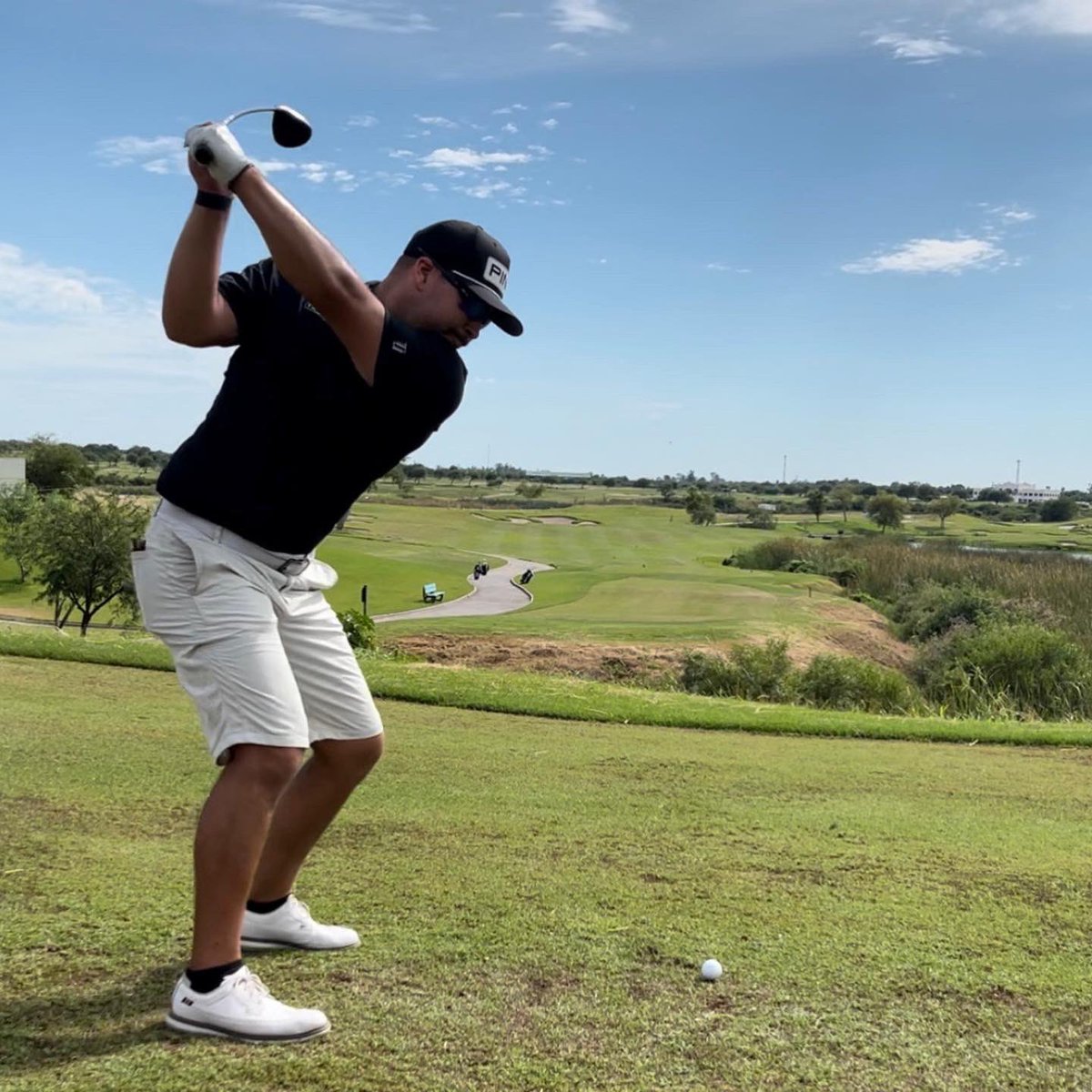 TJSportUSA's tweet photo. “I love being able to work really hard at something that is almost imperfect-able…when things go the way I want them to, I know that all the work I put in is worth it."    - David Laskin, TJ Golf Ambassador, UofA Golf Alum and @PGATOURLA on what inspires him about golf.
#TJGolf https://t.co/XFNgrP7Qpu