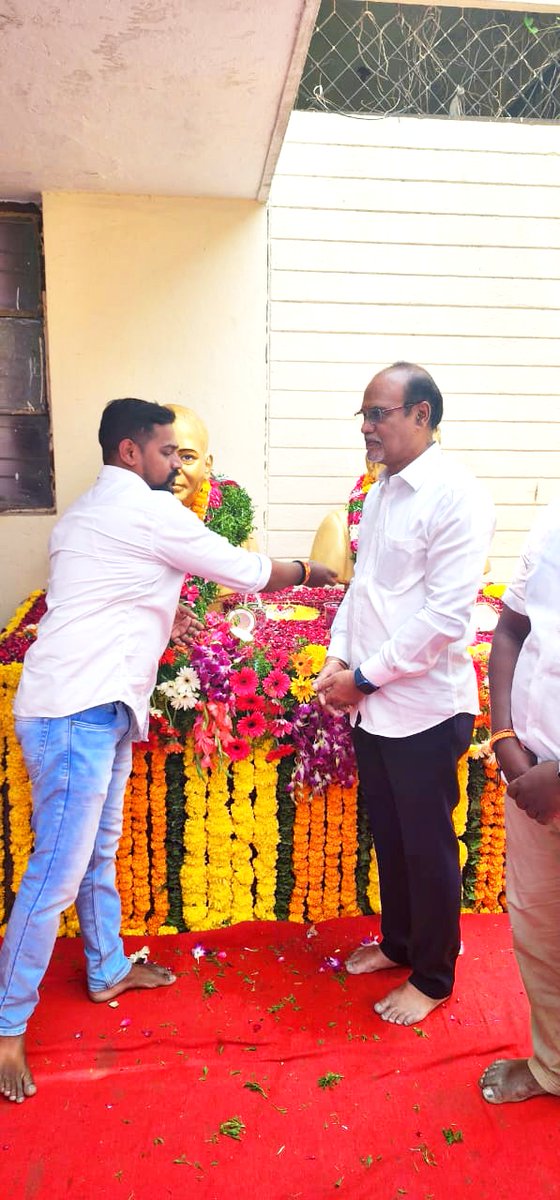 DeepakSinghLo20's tweet photo. #JaiBhim https://t.co/MXD4wmBCTA