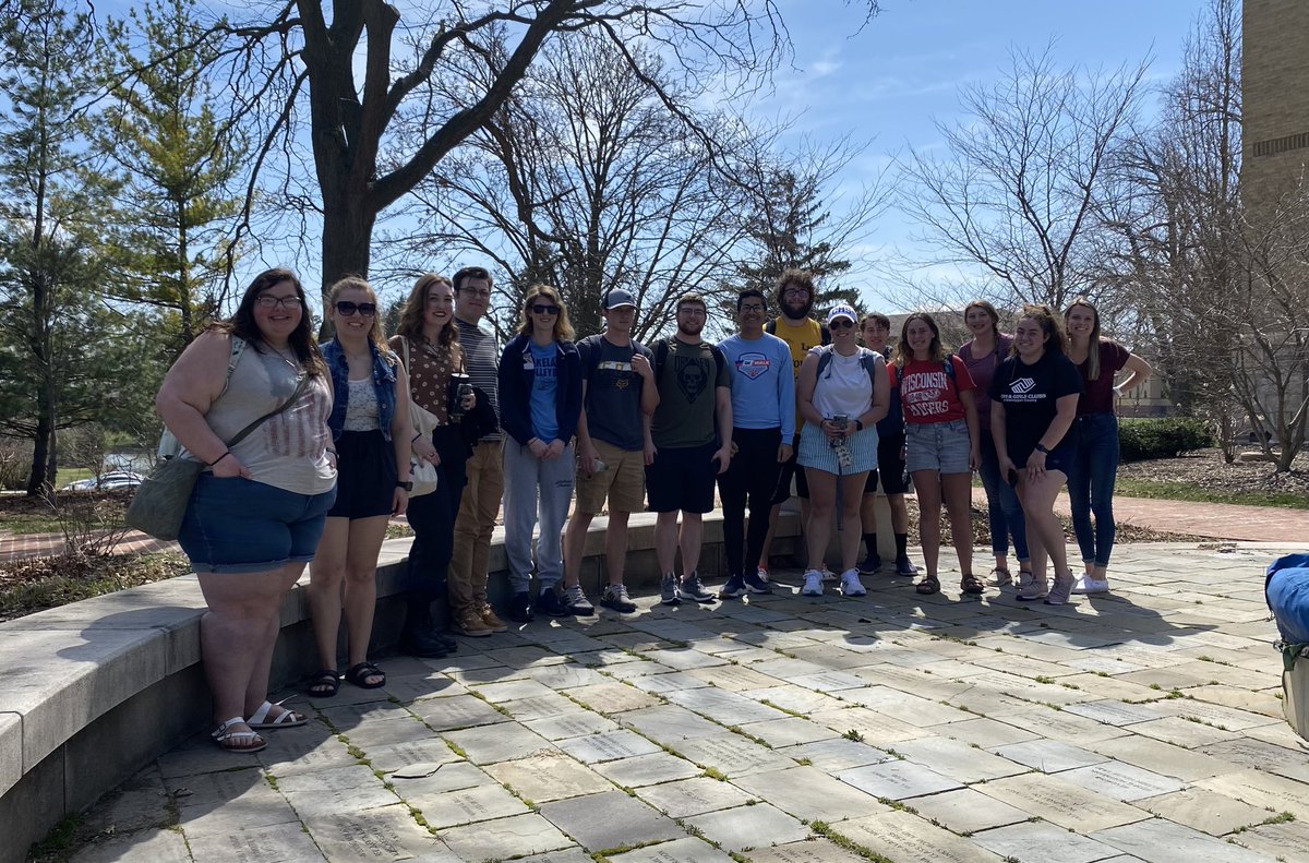 When the Real Feel temp is 80, but they’re predicting snow on Monday, you take class outside. <a href="/LakelandWI/">Lakeland University</a> #wisconsinweather