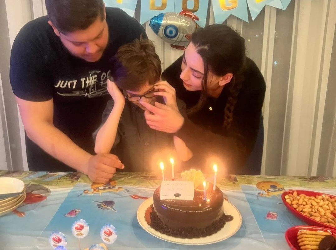 Özge Törer on Twitter: "New 📸 | Özge Törer celebrating the birthday of