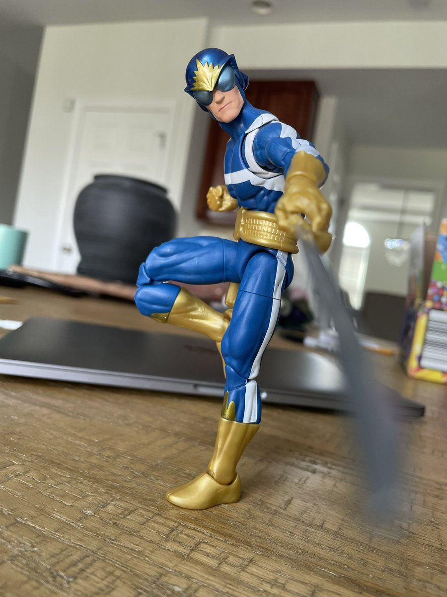 preternia on Twitter "StarLord has good balance. Pinless body, two fists, two trigger hands