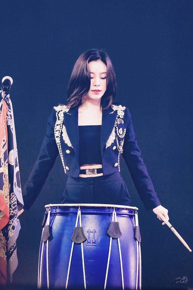 staymoogod's tweet image. drums

#StrayKids #스트레이키즈 #창빈 #Changbin #휘인 #WHEEIN #MAMAMOO #마마무