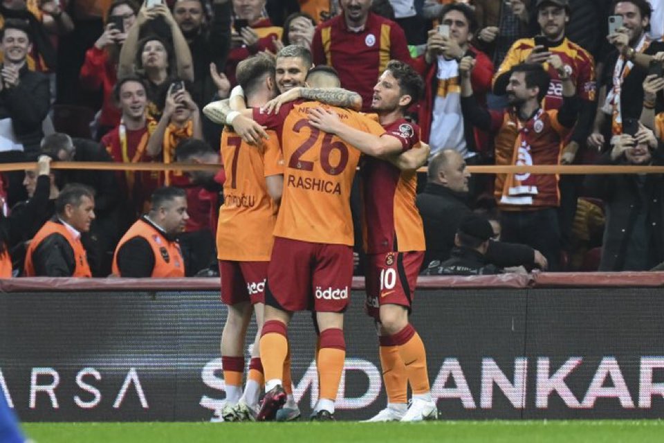 Mehmet BAYLAN tweet media