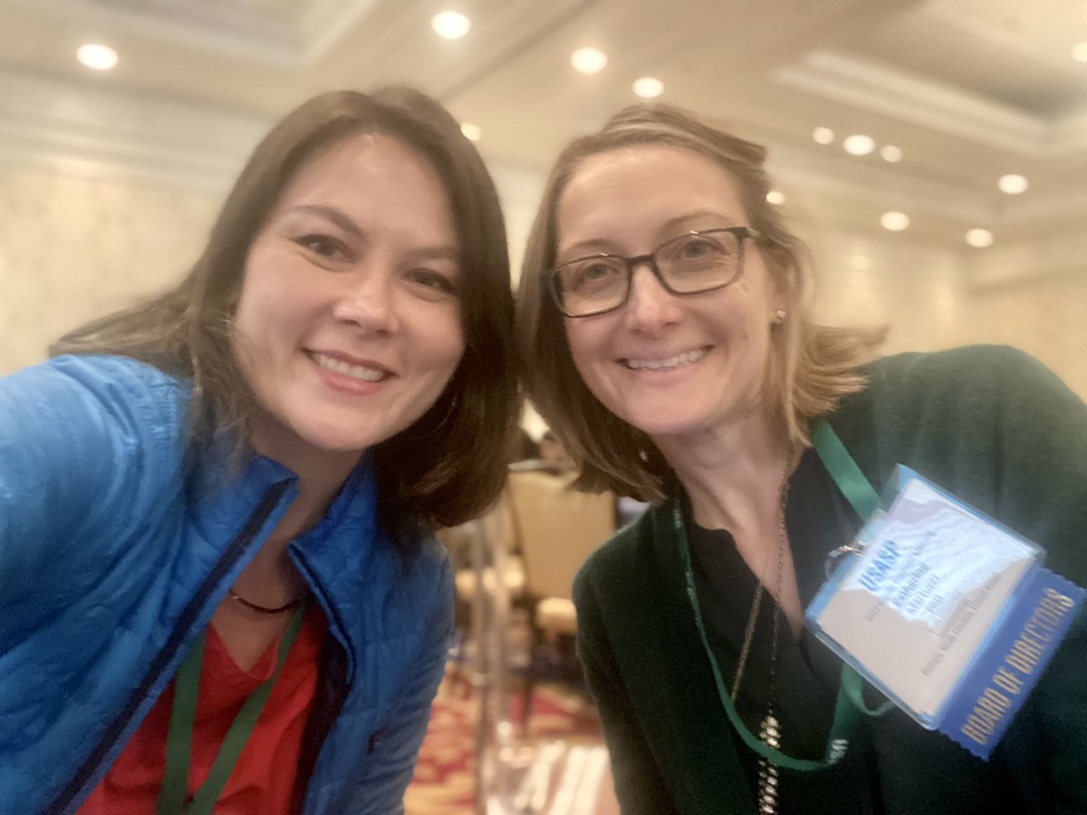 dr_thesia's tweet image. Two super cool 🧪scientists/accomplished researchers 🔬I met from the BOD for @US_ASP and needed to snap photos with because I’m excited for our new friendships and potential collaborations! 🧬

@DrKatieMartucci @JessicaMerlinMD 

#USASP2023 #painresearch