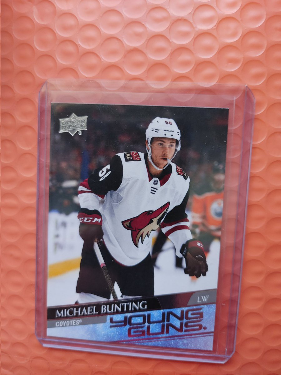 SubwayOperator's tweet photo. #Mailday #BuntingProblem https://t.co/QmR312O3l3