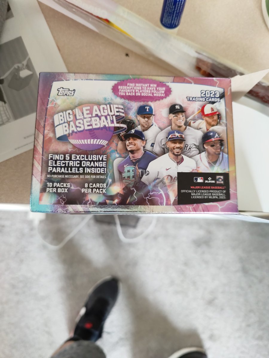 Just bought a box of <a href="/Topps/">Topps</a> and not 1 <a href="/Rockies/">Colorado Rockies</a> 💔⚾🤞🏼