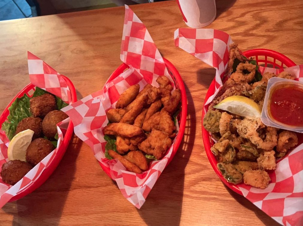 Our appetizers are great for sharing, but we won't stop you from being shellfish and ordering them all for yourself.

Thanks for the pic @atkys_ hope to see you again real soon!