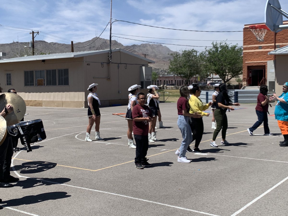 NAVARRETE MS BAND tweet media