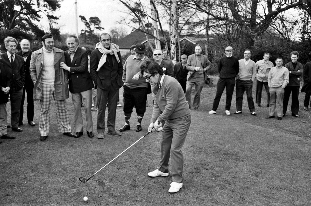 Clayton, DeVries & Pont (@cdpgolf1) on Twitter photo Reposting due to some appalling maths. From <a href="/TheAddingtonGC/">The Addington</a>'s archives. 50 years ago...
The Variety of Great Britain Golfing Society's meeting, April 1973.
Ronnie Corbett on the tee. Those watching include Mike Reid, Bruce Forsyth, Sean Connery, Harry Secombe & Charlie Drake. Reposting due to some appalling maths. From <a href="/TheAddingtonGC/">The Addington</a>'s archives. 50 years ago...
The Variety of Great Britain Golfing Society's meeting, April 1973.
Ronnie Corbett on the tee. Those watching include Mike Reid, Bruce Forsyth, Sean Connery, Harry Secombe & Charlie Drake.