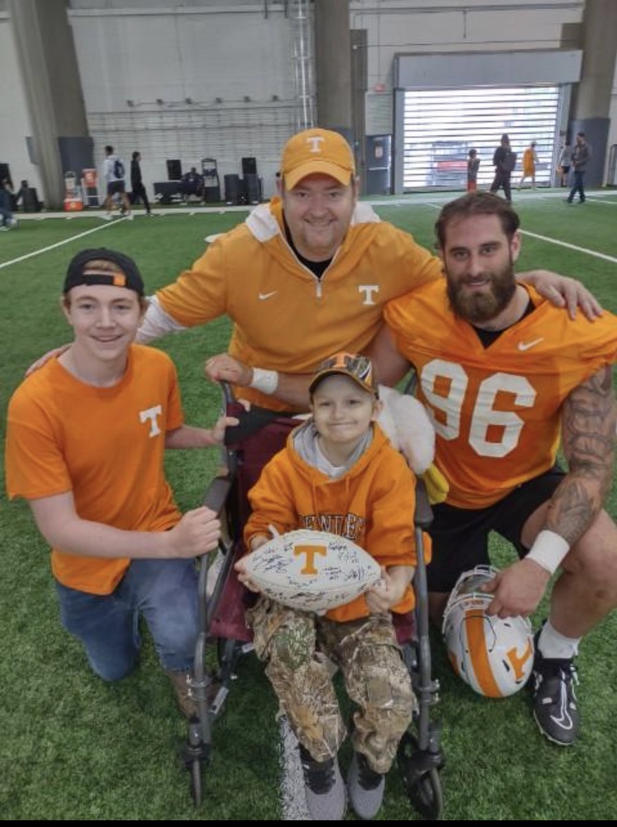 Austin Lewis tweet media
