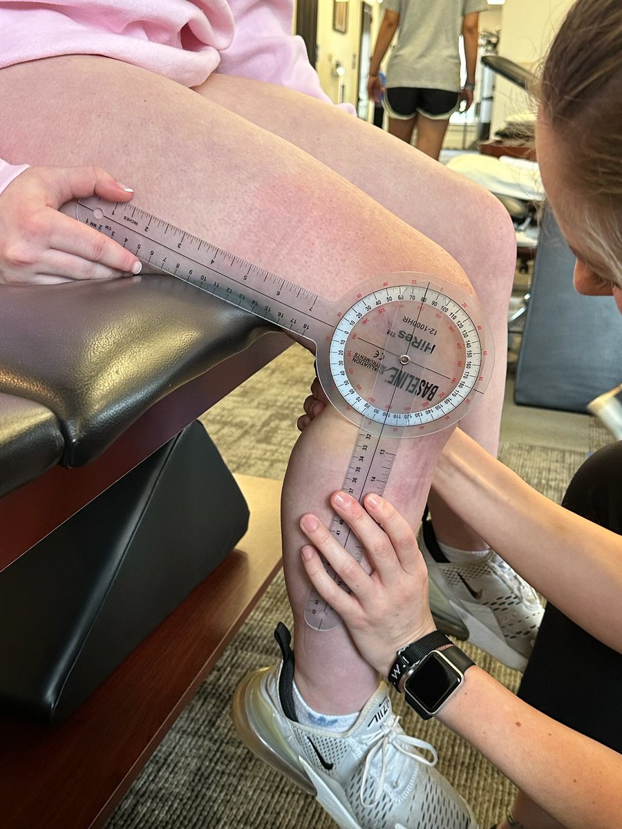 sofia412curtis's tweet photo. Officially 2 weeks post op!🦿 https://t.co/P2k77gmK1B
