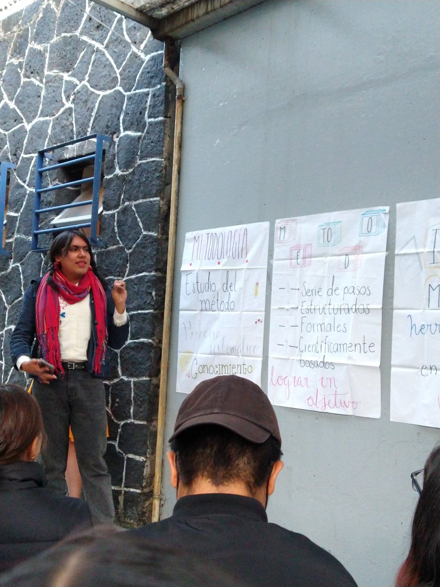 JampinRoldan's tweet photo. #evps23 exposición de la entrevista https://t.co/wtaVoWkl4f