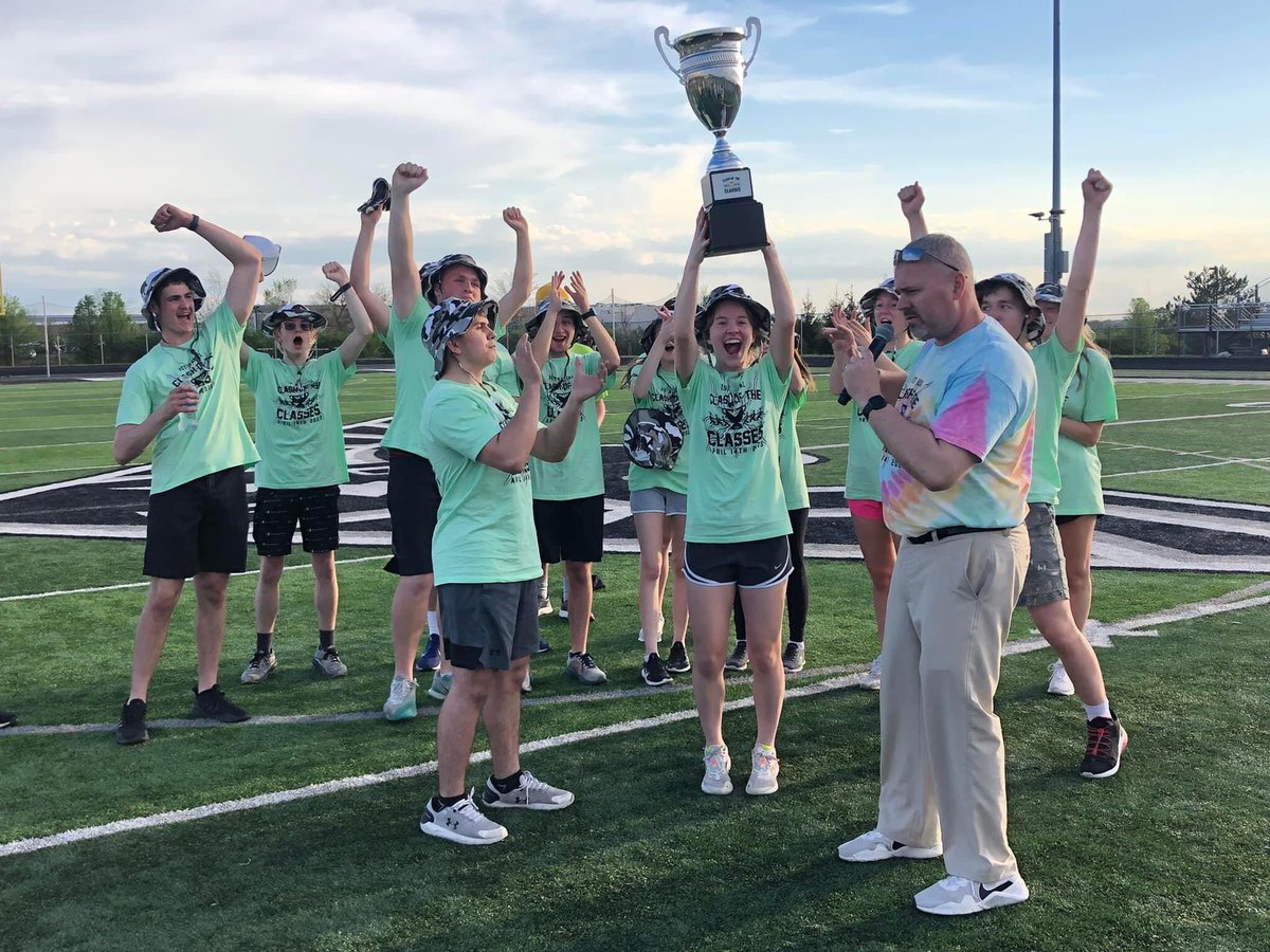 LEHS_PTSO's tweet image. Mr Burnside presents the trophy to the winning Senior team! The #ClashOfTheClasses is done until next year!