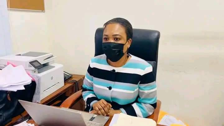 HotdropsLayer2's tweet image. Aktyèl Direktris CAS la #EdwinTonton, ansyen kontab Pierre Richard Valles ak Yvrose Alcide, entèdi pou kite peyi Ayiti, paske yo gaspiye lajan Leta. Se aprè rapò @ULCCHaiti a jij Jean Wilner Morin fè demann nan ak DIE jodi 14 avril 2023 a.
@Washing40404571 @centrealaune