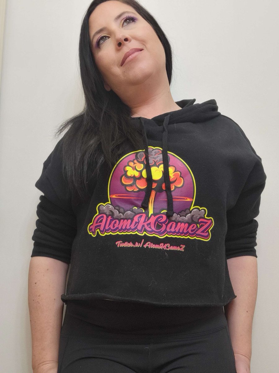 Got My @AtomikGamezTTV Crop hoodie today. OMFG I love it atomikarmy-shop.fourthwall.com #TwitchStreamers #Twitch #supportacreator #gamergirl #gamer #merchstore