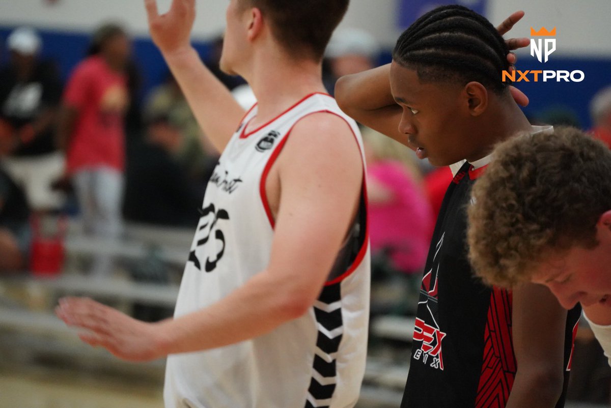 NXTPRO Hoops (@nxtprohoops) on Twitter photo 2024 Gs Damariae Sawyer and Jackson Williams getting AFTER it again. Nonstop rim pressure. Impossible to keep these guys out of the paint.
<a href="/damariaesawyer/">Damariae Sawyer</a> | @itsz_Jackson 2024 Gs Damariae Sawyer and Jackson Williams getting AFTER it again. Nonstop rim pressure. Impossible to keep these guys out of the paint.
<a href="/damariaesawyer/">Damariae Sawyer</a> | @itsz_Jackson