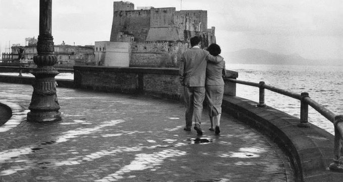 Via Partenope e Castel dell’Ovo, Napoli, 1962

📷 © Herbert List
#photography