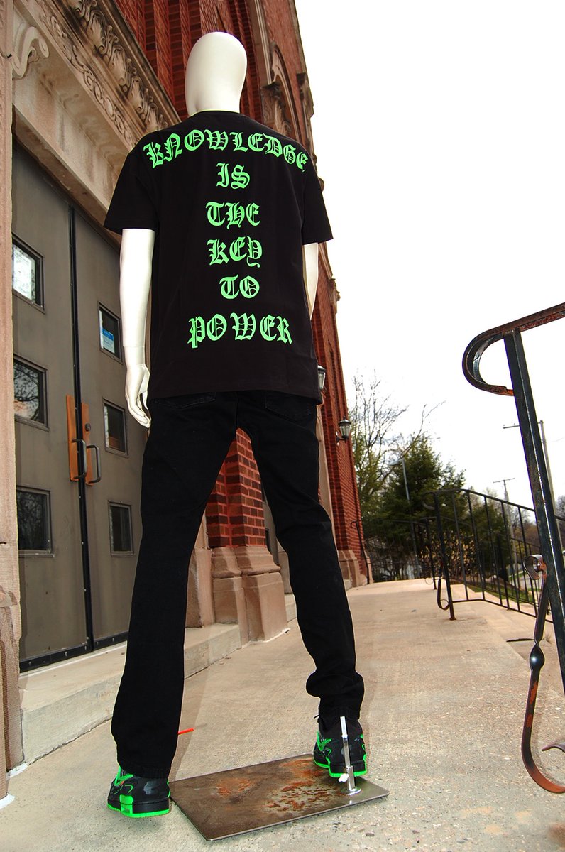 young_and_fly5's tweet photo. “Knowledge is power” t-shirt at https://t.co/nUy8bVC1Ln https://t.co/0jxlz6uGzd