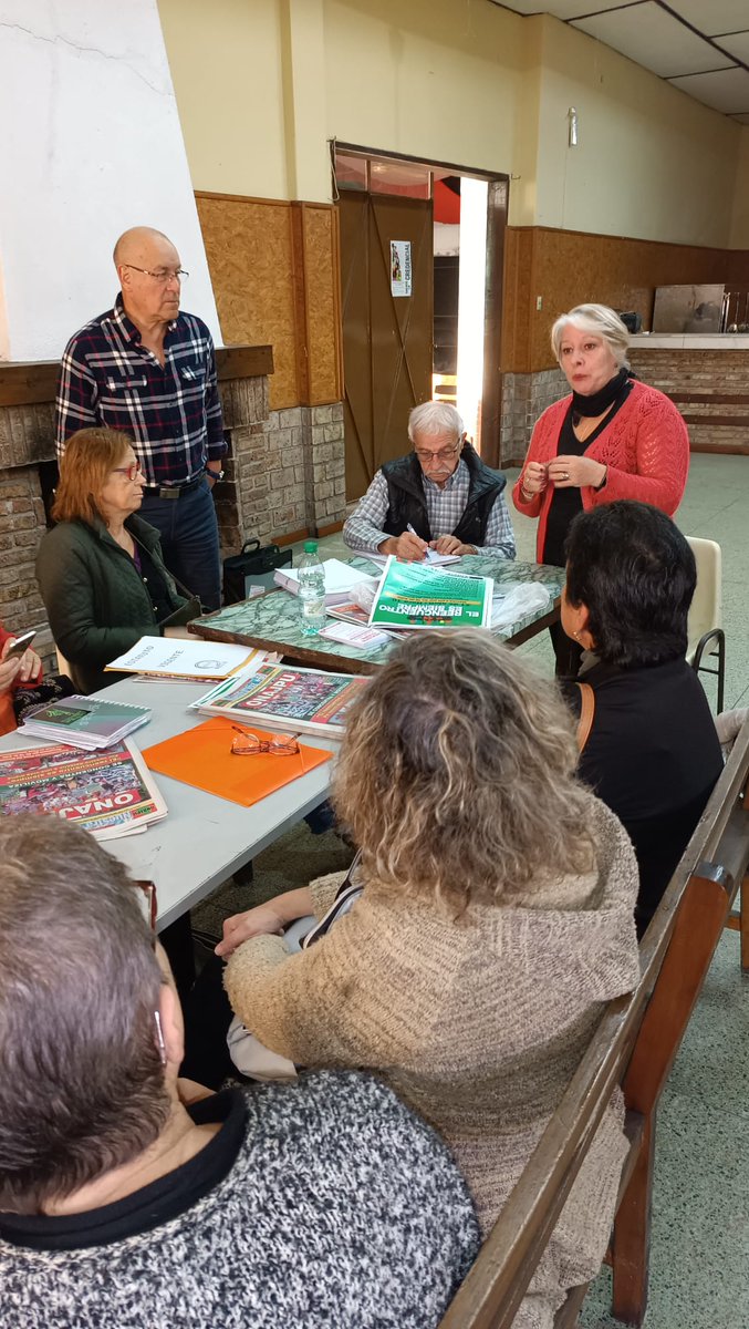 Onajpu1's tweet photo. 📌 El 13 de abril la ONAJPU fue invitada acompañar la convocatoria de un grupo Jubilados y Pensionistas vecinos del Municipio F,  interesados en conformar una asociación" https://t.co/rtxdsADPls