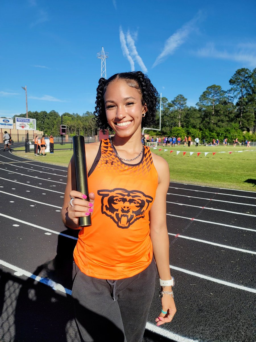 MaK2yla's tweet photo. Excited to be headed to Area in all of my events! @GladewaterAth  
🥇Triple Jump District Champion
🥈Long Jump Runner Up
🥇Sprint Relay District Champions
🥇800m Relay District Champions
#StudentAthlete #trackandfield https://t.co/j3cjaLUGe7
