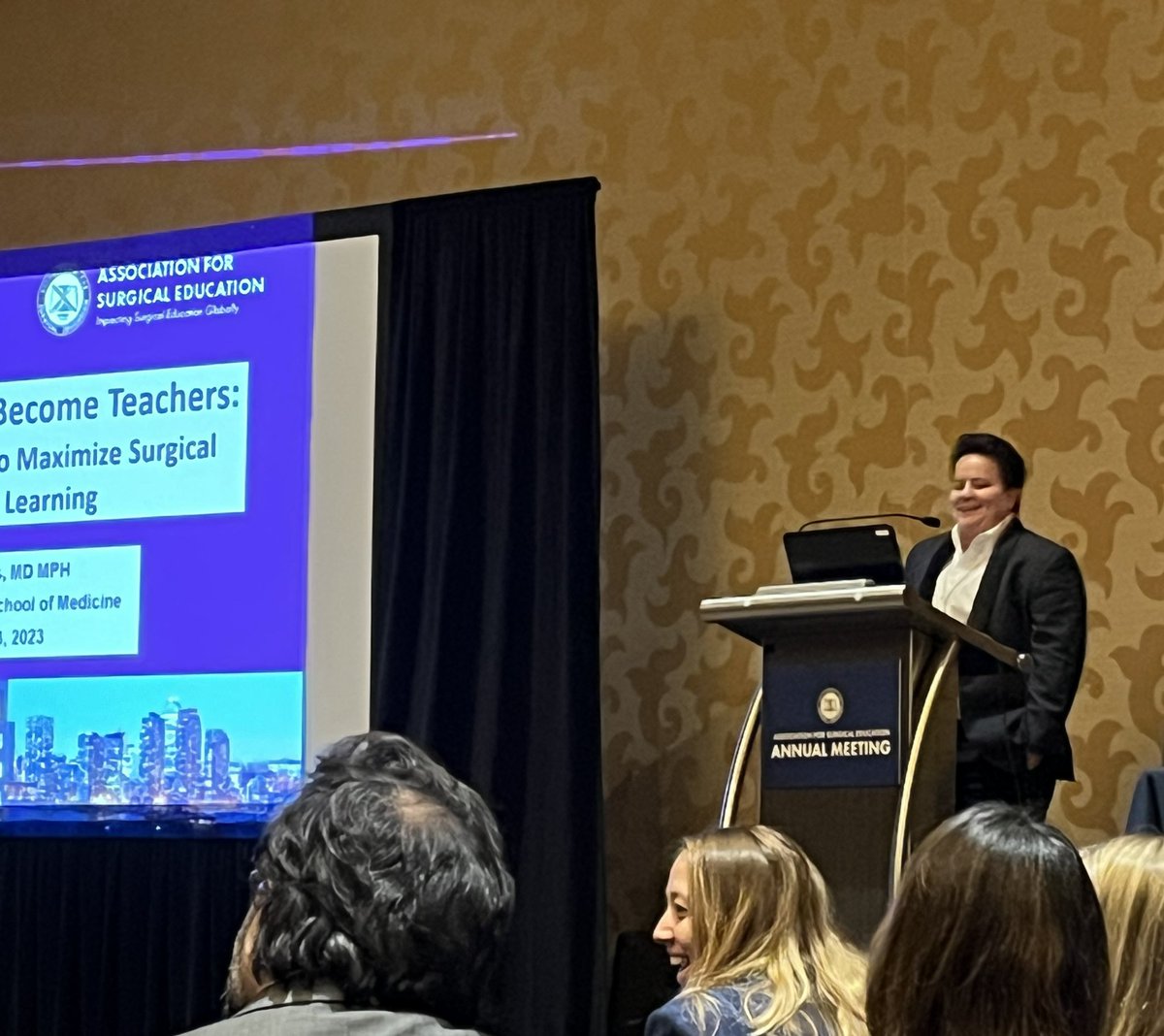 lwoldman's tweet photo. Our awesome research fellow Les James, soon to be retuning to clinical residency, presenting like a star ⭐️ at #SurgicalEdWeek! #SEW2023 #ASE @NYUGSOM_SurgRes #NYU #SEW23 https://t.co/UrXYYIE60b