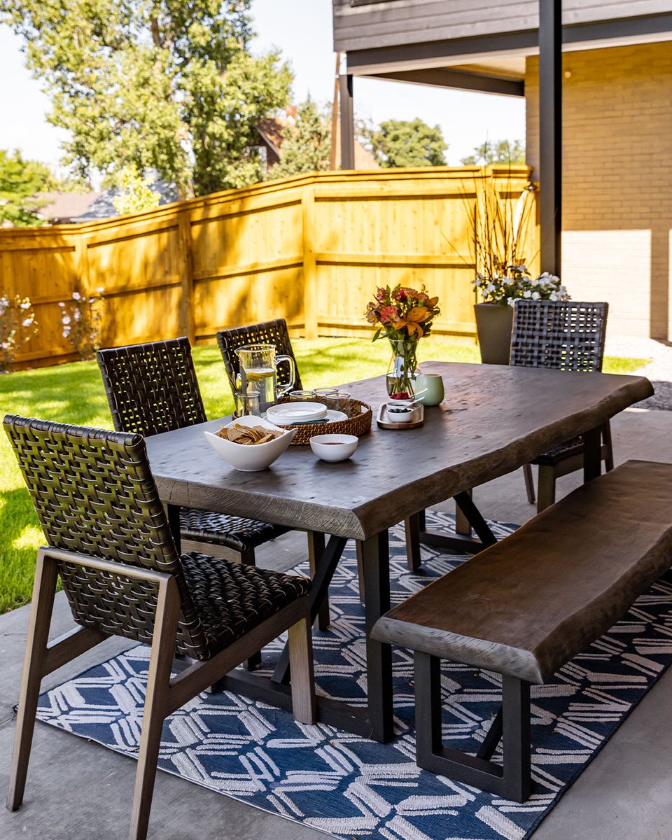 Shop our Patio Days Sale and get up to 30% off all patio furniture! Find your closest showroom and score the best deals on outdoor furniture, grills, and accessories. 💺 🌻 😎 
bit.ly/40c60Ia