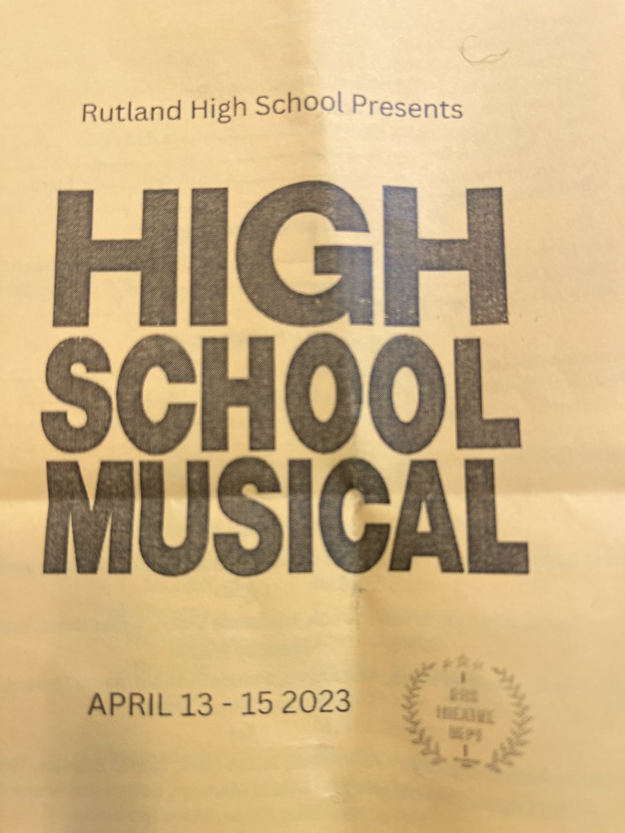 WendyPooler's tweet photo. It was a High School Musical kinda night..... and it was FABULOUS!!@RHSCanes @BibbSchools https://t.co/Bx0tP1ugFU