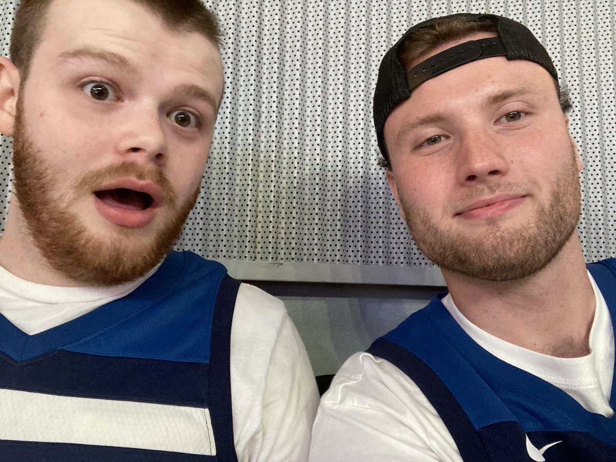 Tyler_J_Bigge's tweet photo. #packpix https://t.co/TnyKeGz0Gw